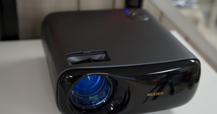 NexiGo PJ40 (Gen 3) Review – This Was The Best Budget 1080p Projector Until…