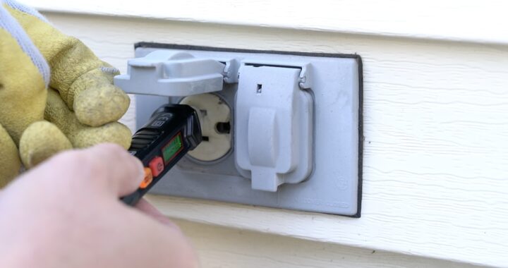 How to Install an Outdoor Outlet Cover – Using Sealproof 1-Gang Weatherproof In Use Outlet Cover